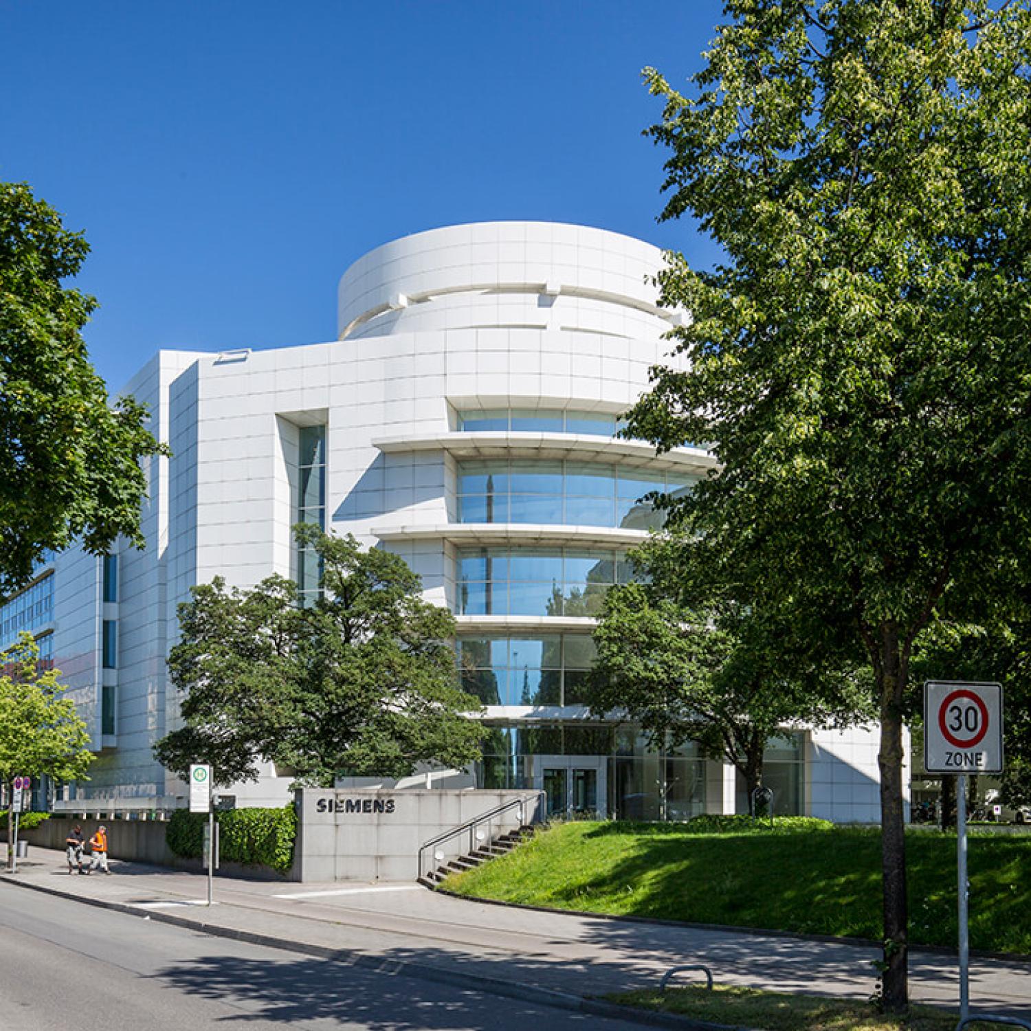 Das OSKAR vom amerikanischen Architekten und Prizker-Preisträger Richard Meier, CSMM entwickelte Konzepte für Hines' neues Quartier