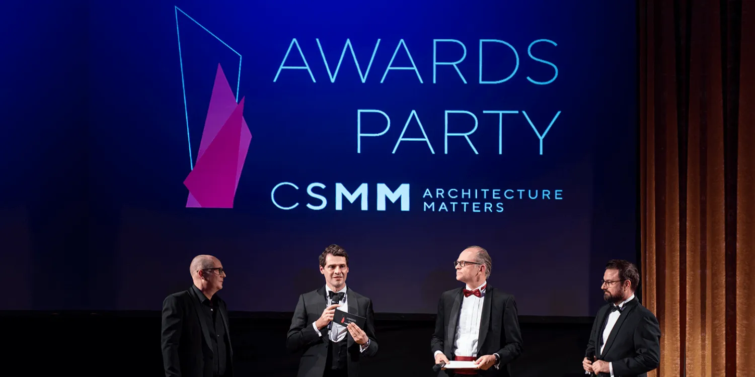Die Geschäftsführung von CSMM – architecture matters moderiert die Preisverleihung auf der Awards-Party an
