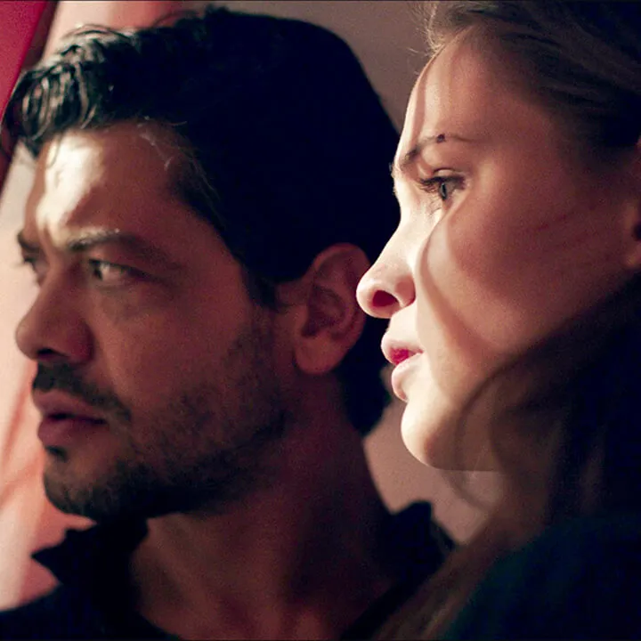 Lisa Vicari und Carlo Ljubek in den Hauptrollen von LUNA – aktuell im Kino