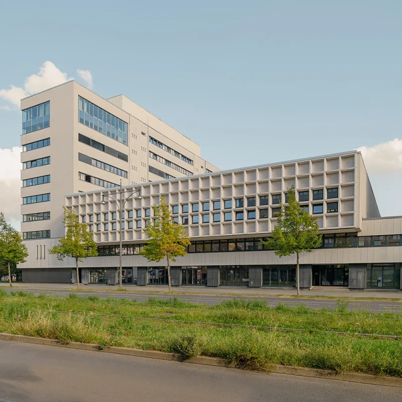 Mollstraße 1, Berlin – Hochhaus Bestandsgebäude Seitenansicht